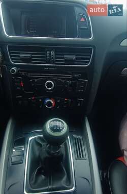 Позашляховик / Кросовер Audi Q5 2014 в 
