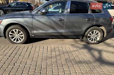 Позашляховик / Кросовер Audi Q5 2013 в 