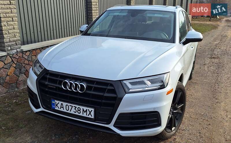 Внедорожник / Кроссовер Audi Q5 2019 в Фастове