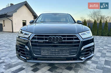 Внедорожник / Кроссовер Audi Q5 2019 в Львове