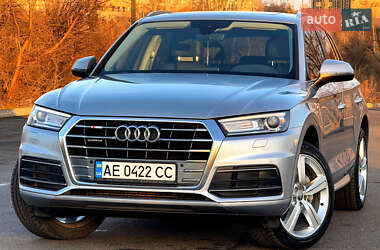 Позашляховик / Кросовер Audi Q5 2017 в Кривому Розі