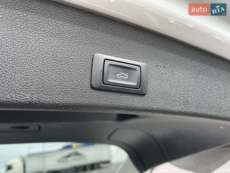 Позашляховик / Кросовер Audi Q5 2013 в Львові