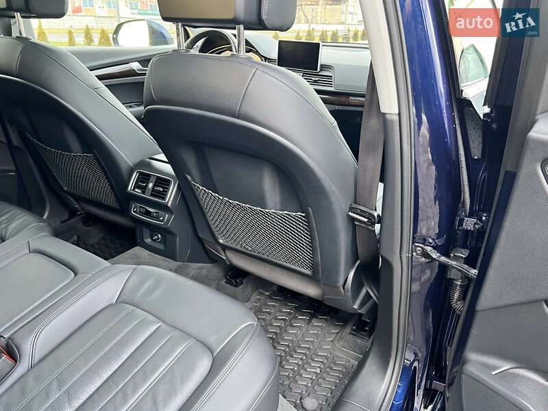 Внедорожник / Кроссовер Audi Q5 2018 в Шептицькому