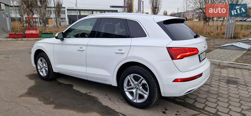 Внедорожник / Кроссовер Audi Q5 2019 в Николаеве