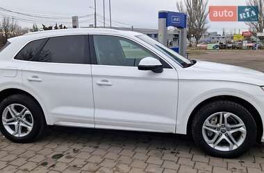 Внедорожник / Кроссовер Audi Q5 2019 в 