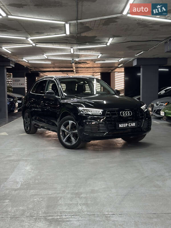 Позашляховик / Кросовер Audi Q5 2018 в Одесі