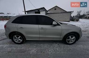 Внедорожник / Кроссовер Audi Q5 2012 в 