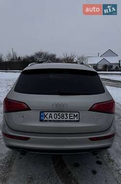 Внедорожник / Кроссовер Audi Q5 2012 в 