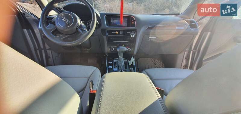 Внедорожник / Кроссовер Audi Q5 2014 в Полтаве