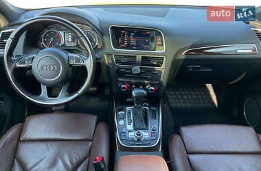 Внедорожник / Кроссовер Audi Q5 2015 в 