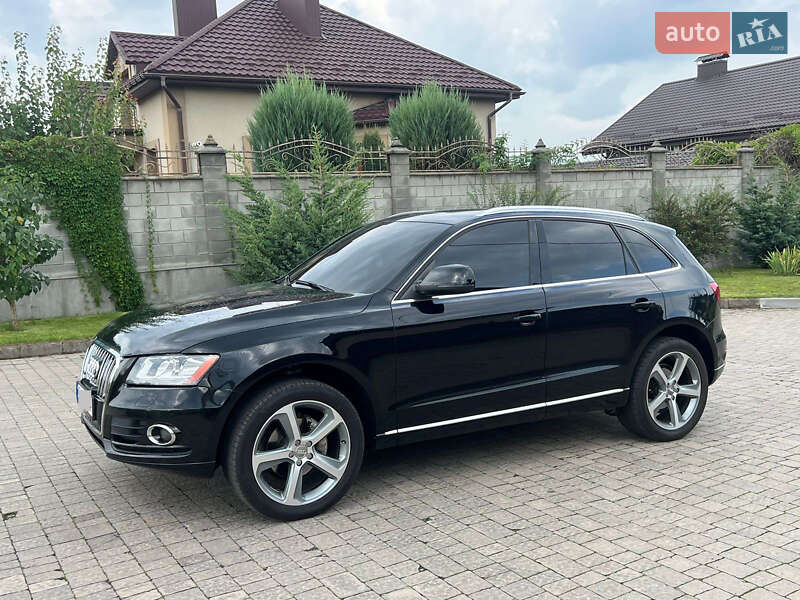 Внедорожник / Кроссовер Audi Q5 2012 в Ровно
