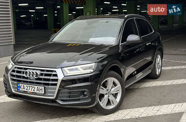 Внедорожник / Кроссовер Audi Q5 2019 в 