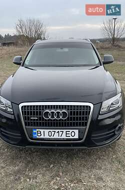 Внедорожник / Кроссовер Audi Q5 2009 в 