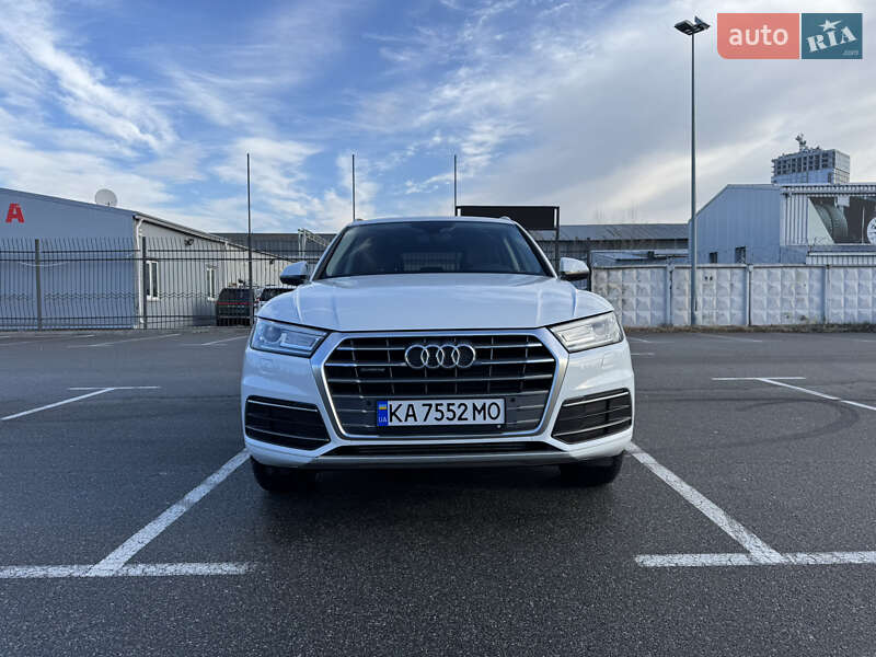 Позашляховик / Кросовер Audi Q5 2020 в Києві фото 2 Позашляховик / Кросовер Audi Q5 2020 в Києві