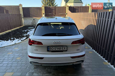 Внедорожник / Кроссовер Audi Q5 2022 в 