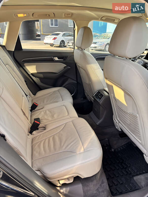 Внедорожник / Кроссовер Audi Q5 2016 в Косове