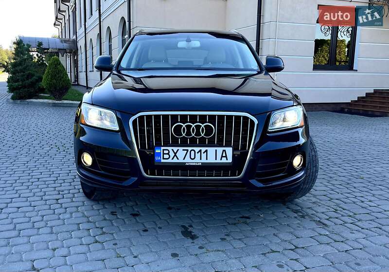 Внедорожник / Кроссовер Audi Q5 2013 в Дунаевцах