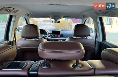 Внедорожник / Кроссовер Audi Q5 2018 в 