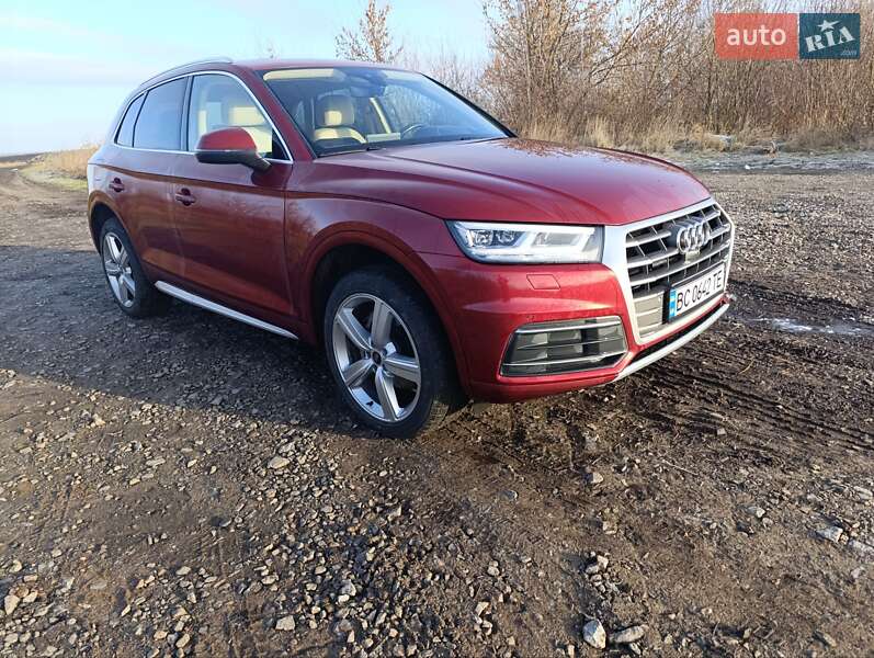 Внедорожник / Кроссовер Audi Q5 2018 в Новом Ярычеве