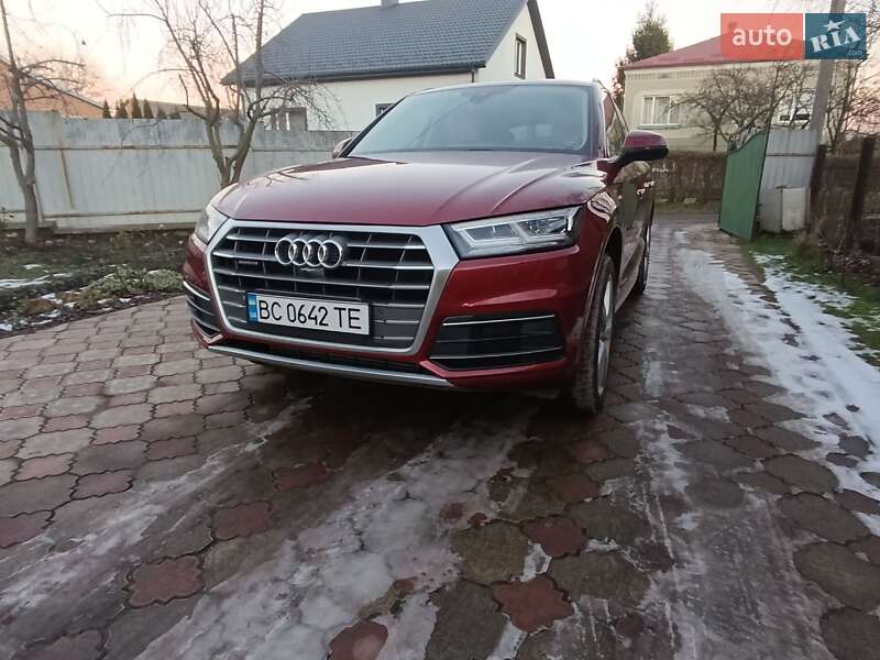 Внедорожник / Кроссовер Audi Q5 2018 в Новом Ярычеве