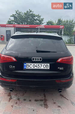 Внедорожник / Кроссовер Audi Q5 2011 в 