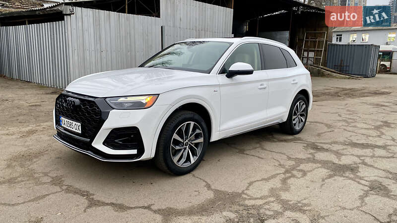 Внедорожник / Кроссовер Audi Q5 2022 в Киеве