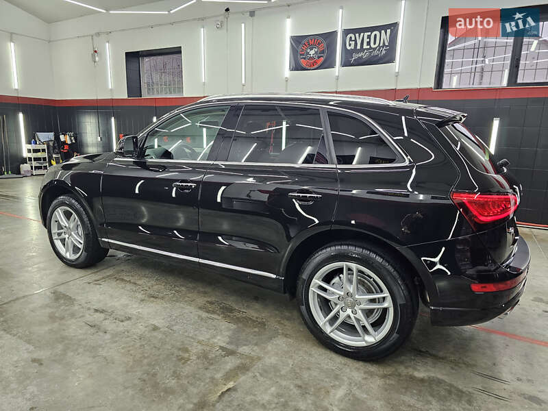Позашляховик / Кросовер Audi Q5 2016 в Чернівцях