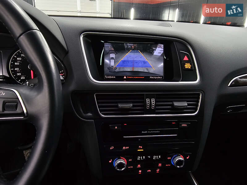 Позашляховик / Кросовер Audi Q5 2016 в Чернівцях