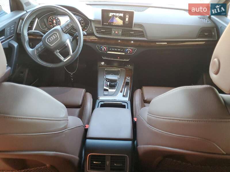 Позашляховик / Кросовер Audi Q5 2018 в Одесі