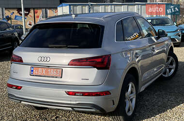 Внедорожник / Кроссовер Audi Q5 2022 в 