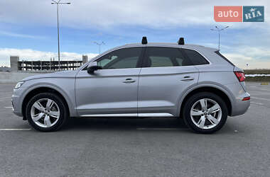 Позашляховик / Кросовер Audi Q5 2019 в Львові