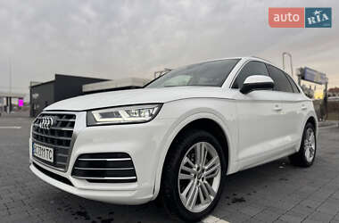 Внедорожник / Кроссовер Audi Q5 2016 в 