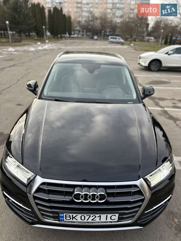 Внедорожник / Кроссовер Audi Q5 2017 в Ровно фото 12 Внедорожник / Кроссовер Audi Q5 2017 в Ровно