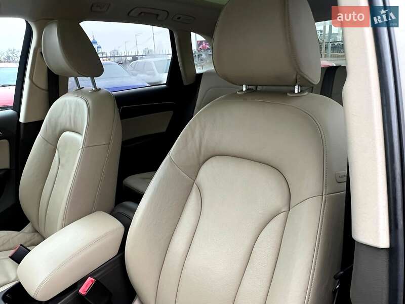 Внедорожник / Кроссовер Audi Q5 2017 в Киеве