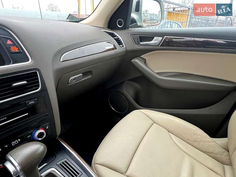 Внедорожник / Кроссовер Audi Q5 2017 в Киеве