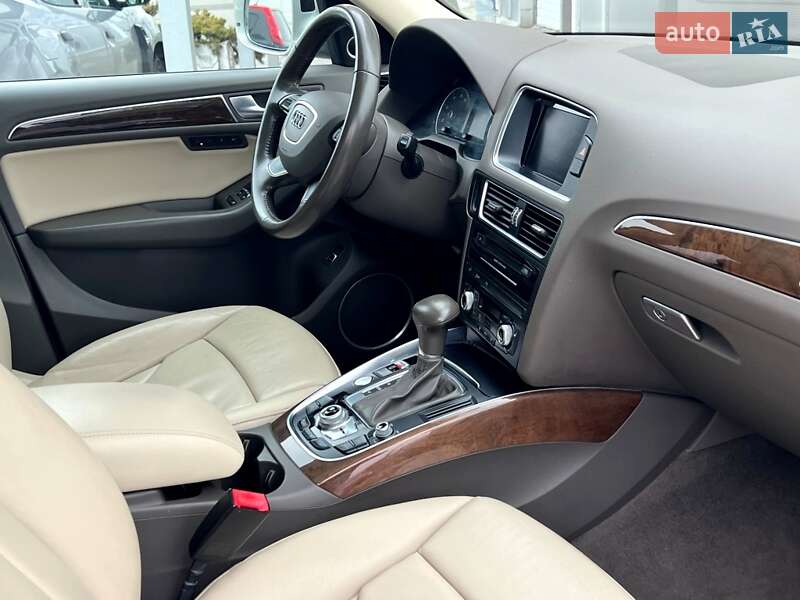 Внедорожник / Кроссовер Audi Q5 2017 в Киеве