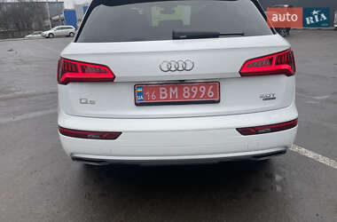 Позашляховик / Кросовер Audi Q5 2018 в Лубнах