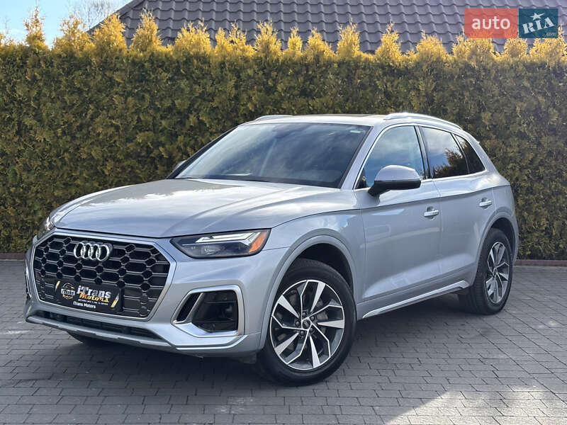 Внедорожник / Кроссовер Audi Q5 2020 в 