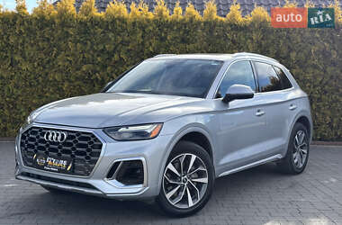 Внедорожник / Кроссовер Audi Q5 2020 в 