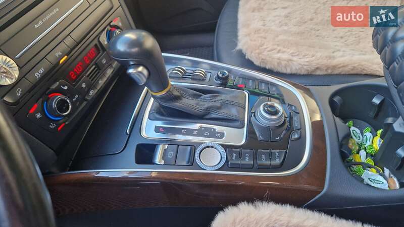 Внедорожник / Кроссовер Audi Q5 2012 в Луцке