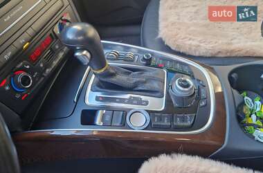Внедорожник / Кроссовер Audi Q5 2012 в 