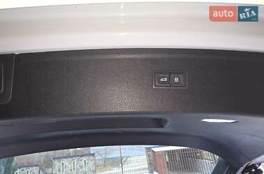 Внедорожник / Кроссовер Audi Q5 2021 в 