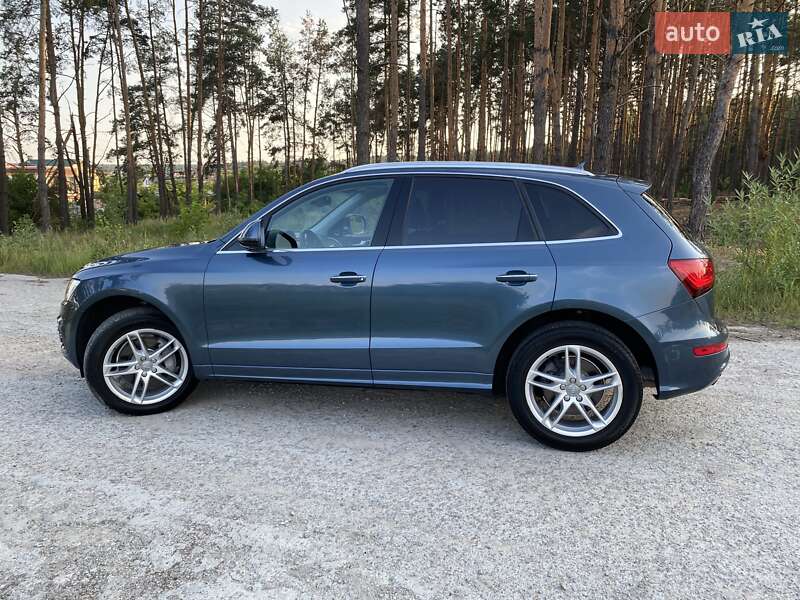 Внедорожник / Кроссовер Audi Q5 2015 в Киеве