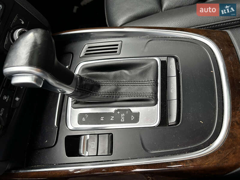 Внедорожник / Кроссовер Audi Q5 2015 в Стрые