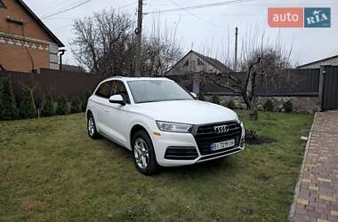 Внедорожник / Кроссовер Audi Q5 2018 в Полтаве