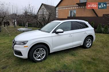 Внедорожник / Кроссовер Audi Q5 2018 в Полтаве