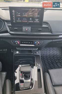 Позашляховик / Кросовер Audi Q5 2020 в Харкові