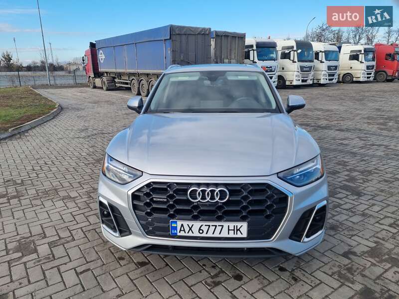 Внедорожник / Кроссовер Audi Q5 2020 в Харькове