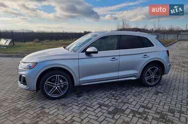 Позашляховик / Кросовер Audi Q5 2020 в Харкові