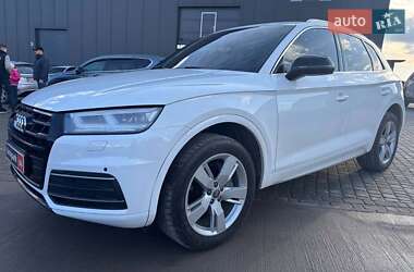 Позашляховик / Кросовер Audi Q5 2019 в Львові